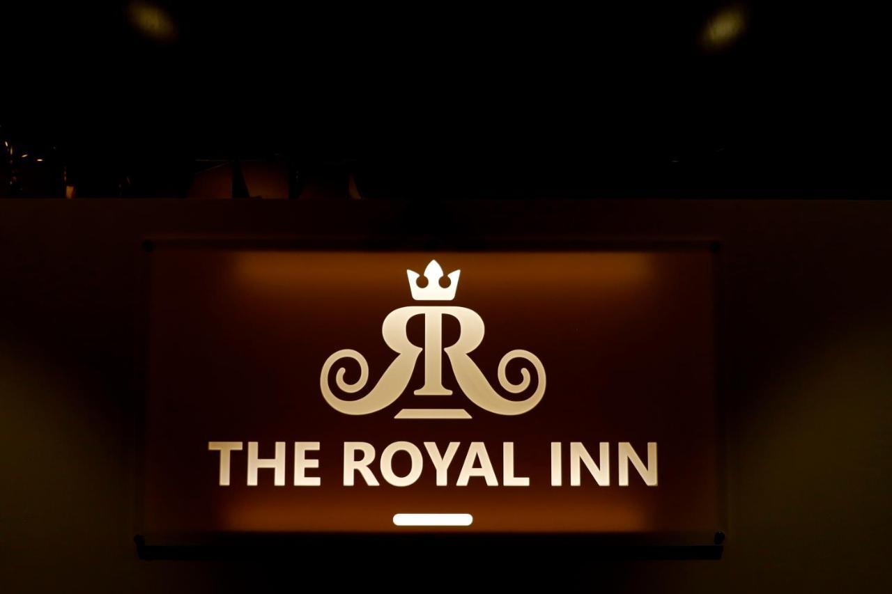 Hotel The Royal Inn Baramati Ngoại thất bức ảnh